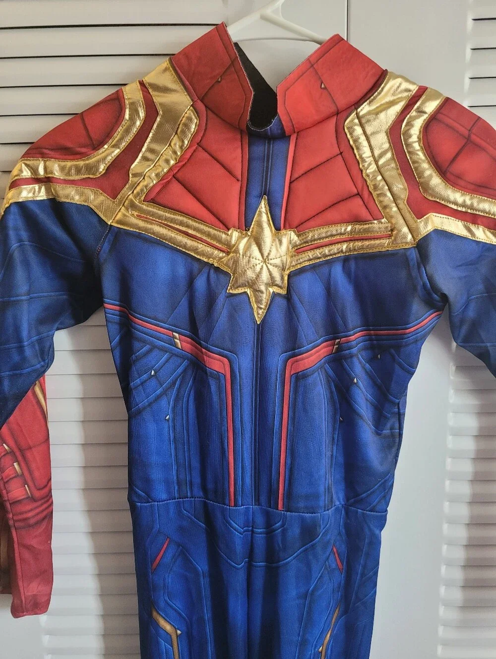 Captain Marvel Costume Size Medium
